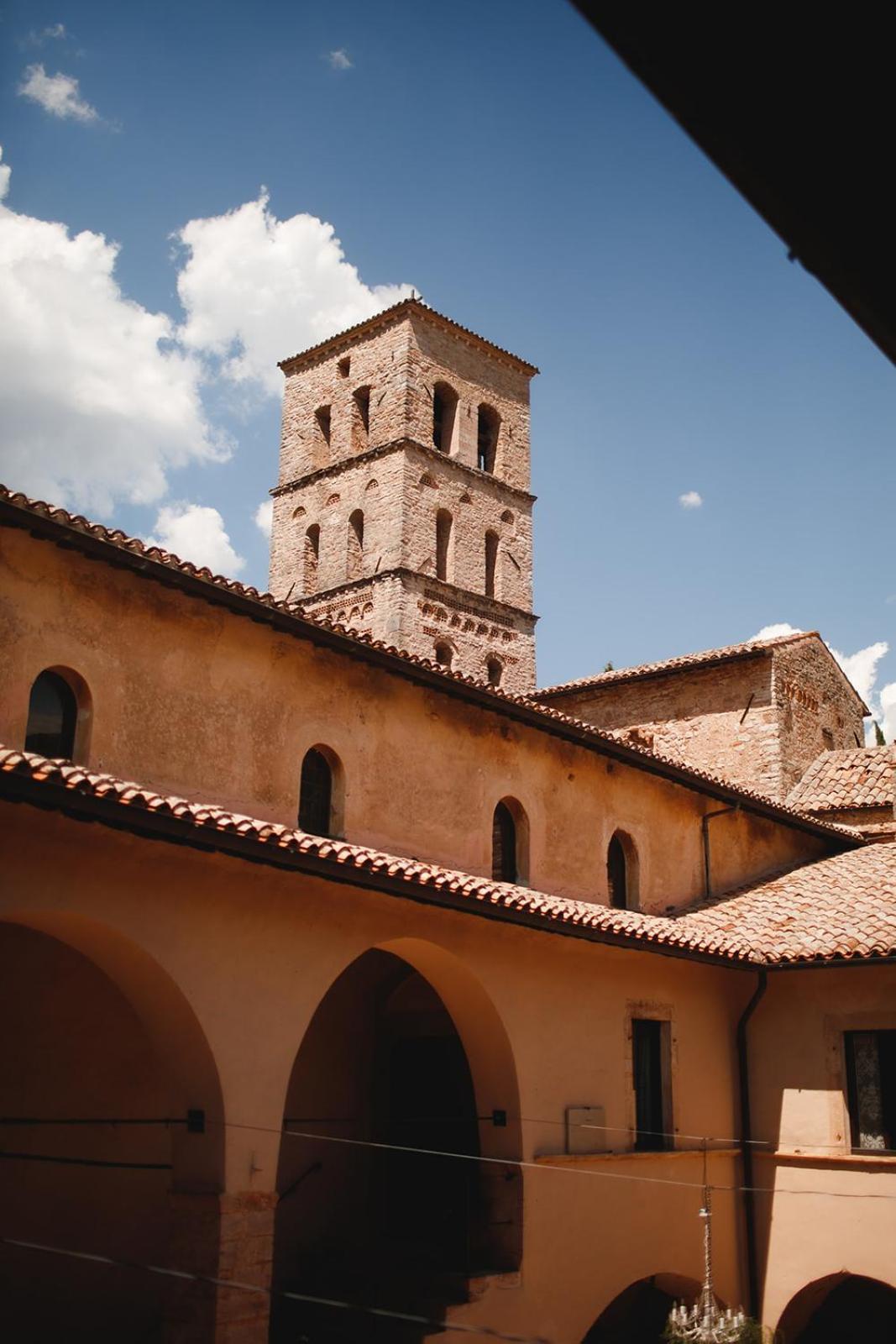 Abbazia San Pietro In Valle Ferentillo Exterior photo