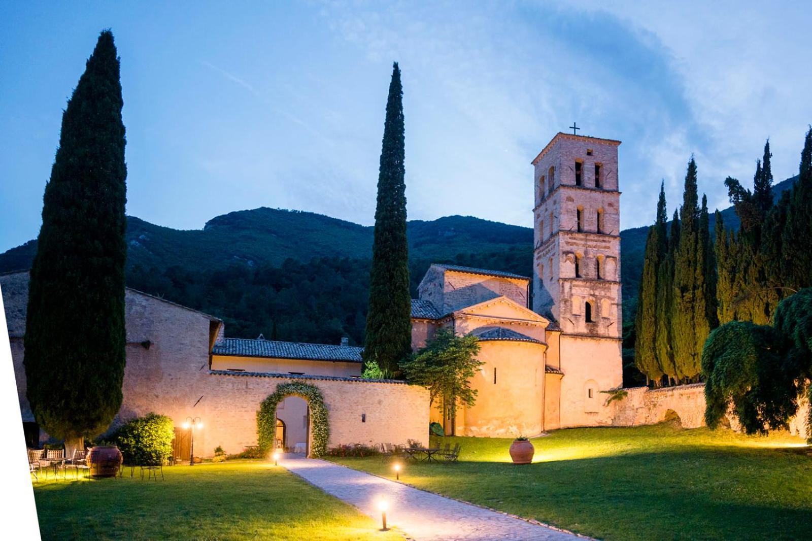Abbazia San Pietro In Valle Ferentillo Exterior photo