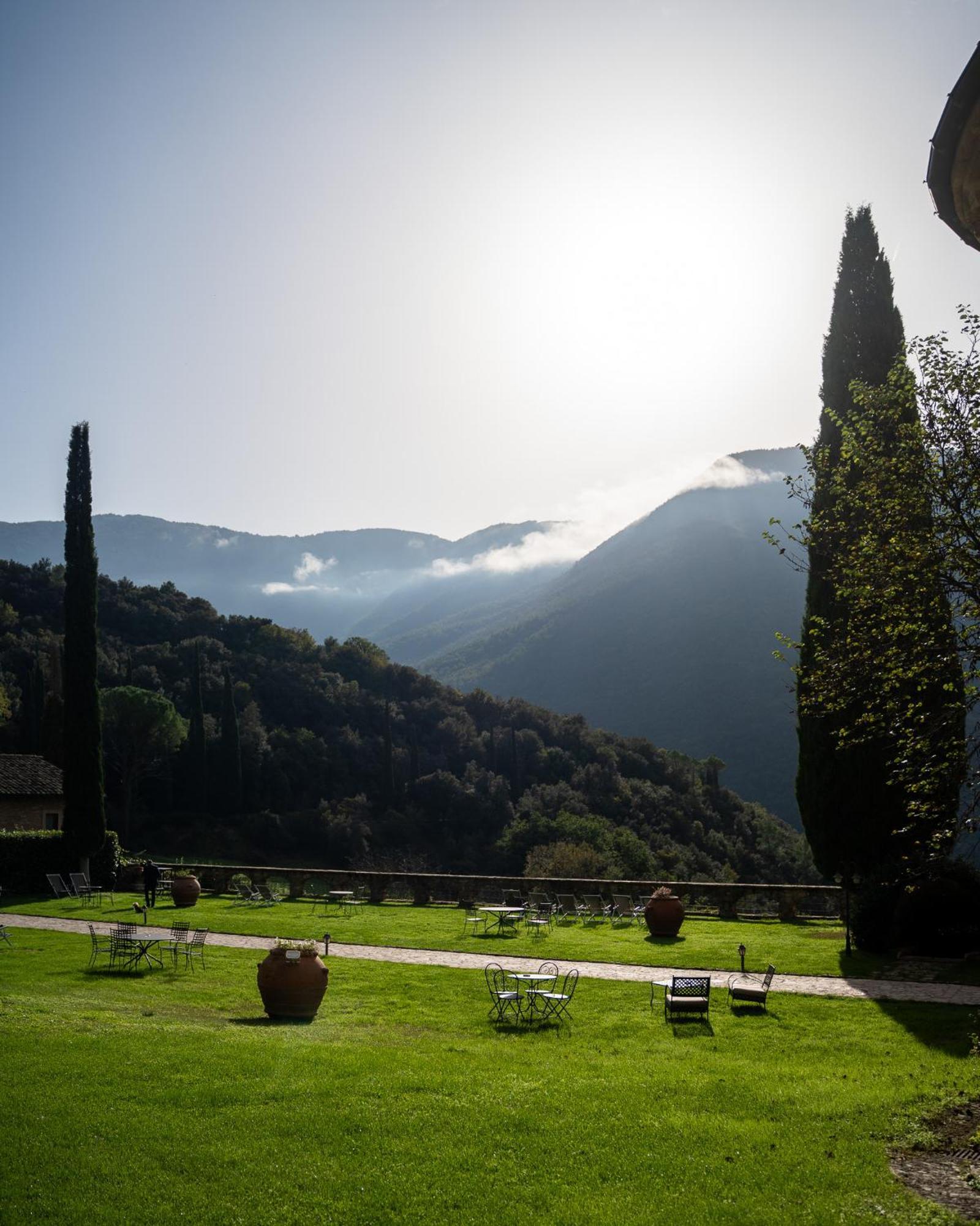 Abbazia San Pietro In Valle Ferentillo Exterior photo